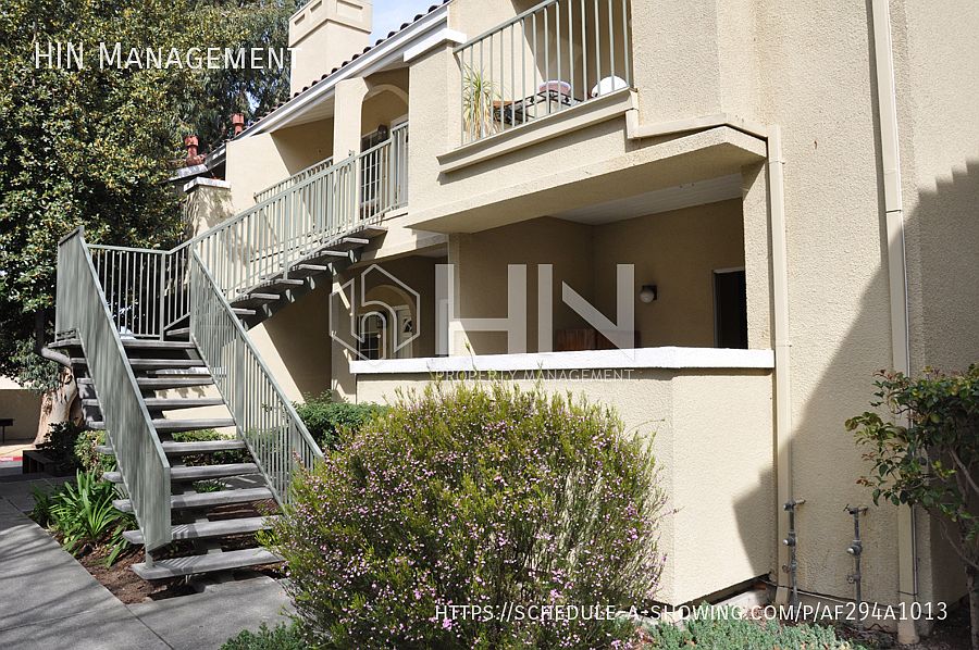 1st image of 527 Arbor Way