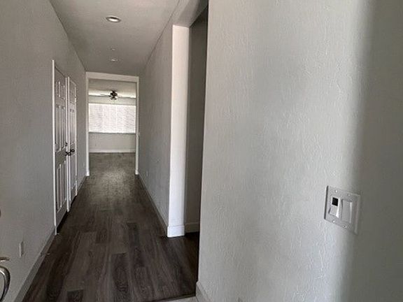 3rd image of 1830 E Monte Vista Ave