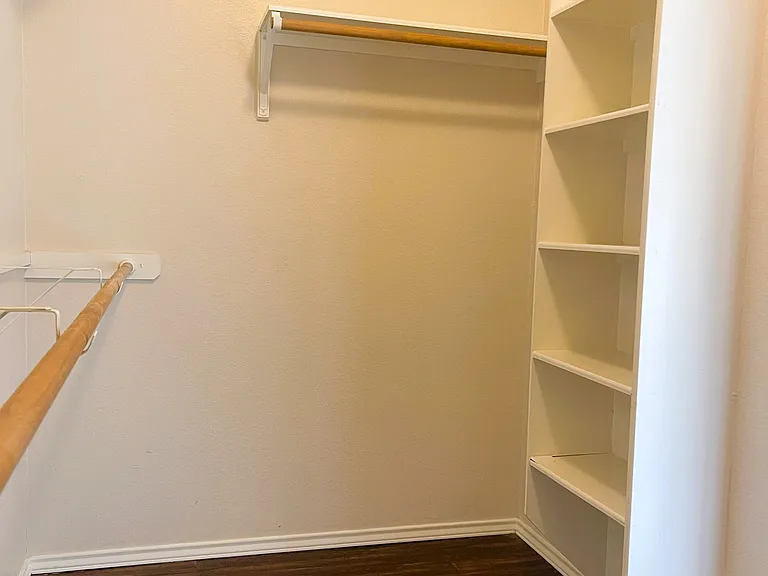 11021 Boundless Valley Dr — Photo 12