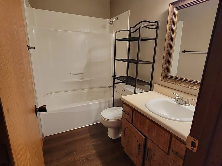 410 S Thompson St #D — Photo 7