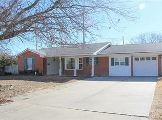23 Delaware Dr, Shawnee, OK 74801