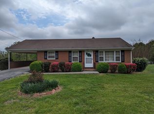 975 Diamond Ave, Rocky Mount, VA 24151