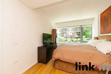 Rented by Link NY Realty