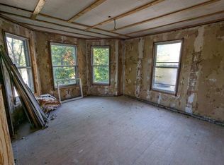 30 Charles St, North Adams, MA 01247