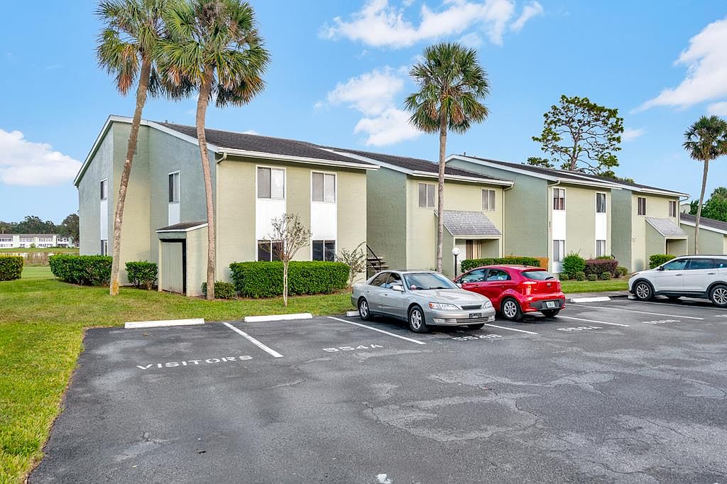 554 Fairways Circle UNIT A