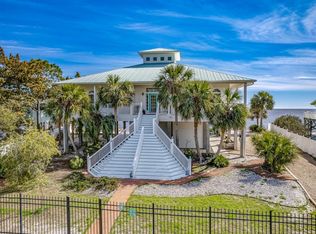 1039 Gulf Shore Blvd, Panacea, FL 32346