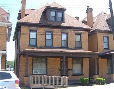 128 E 8th Ave photo 1