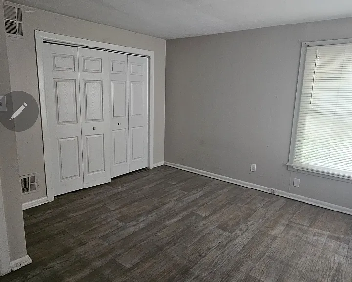 3149 Fulton St — Photo 4
