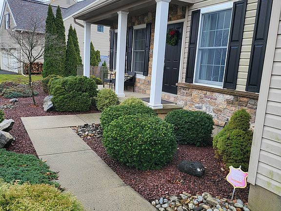 2nd image of 50 Millbrook Ct
