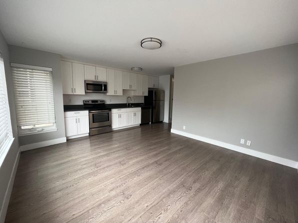 270 26th Ave APT 4