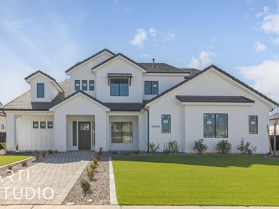 1st image of 2944 Ashwood Ln
