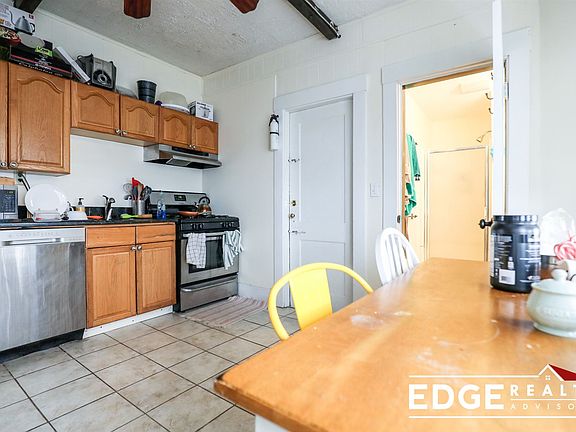 internal_unit_photo_0.21875