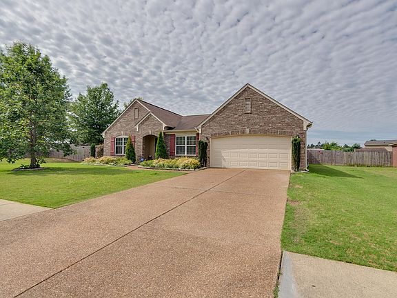 2nd image of 4605 Hughes Meadow Dr