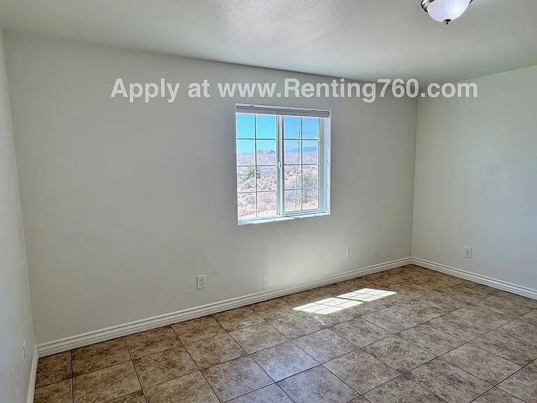 8650 Abeland Rd — Photo 17