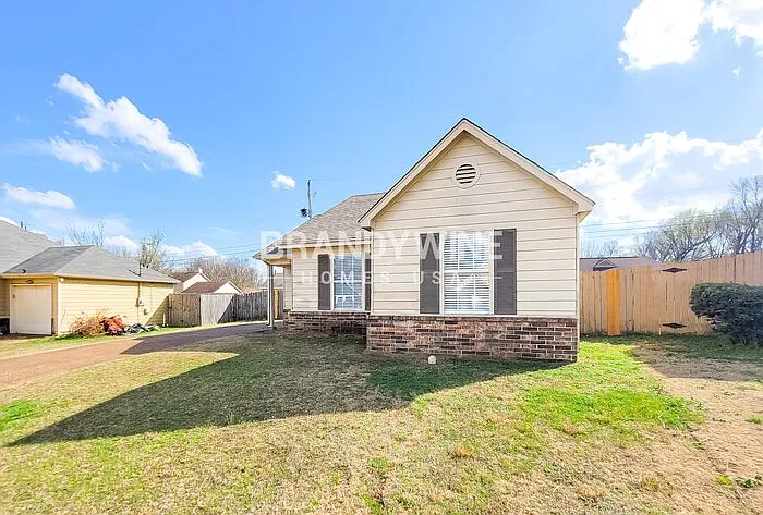 Building Photo - 4407 Pecan Creek Cir S