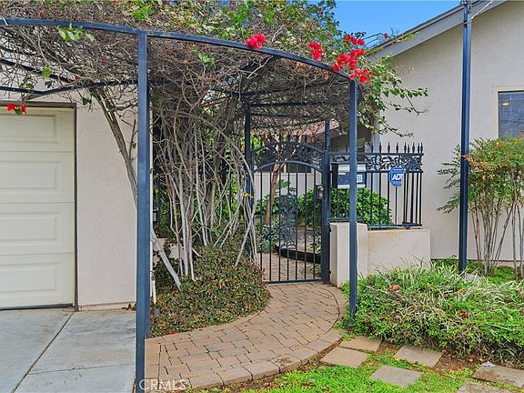 2nd image of 3314 Celeste Dr