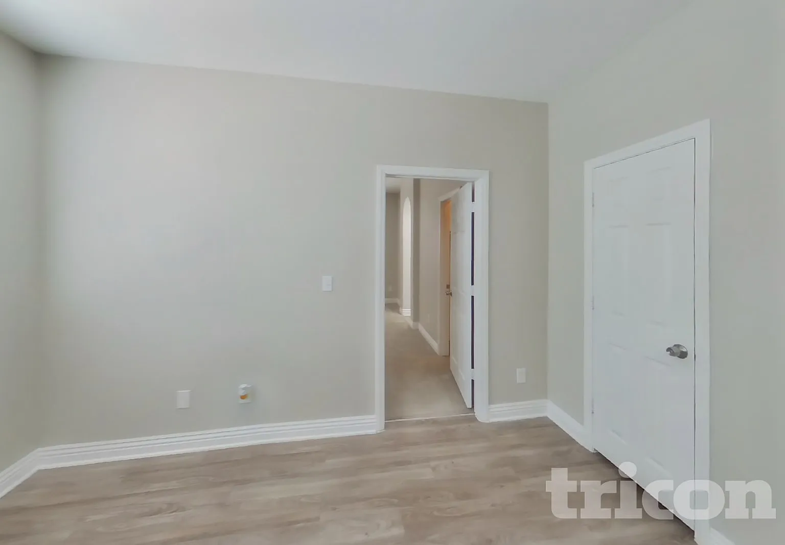 9827 Spinnaker Creek Avenue Las Vegas NV — Photo 4