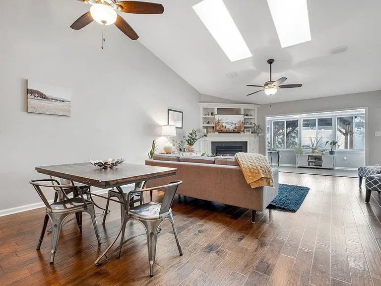1142 Landings Loop — Photo 4