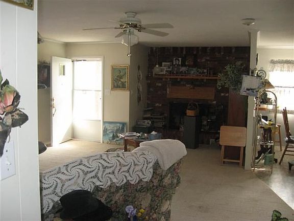 3rd image of 507 W 8th St