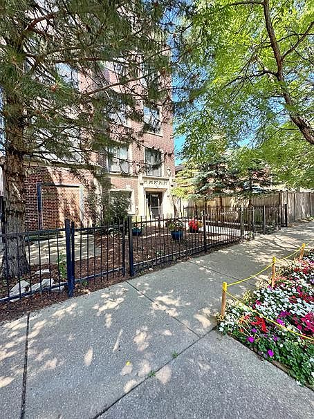 1st image of 4450 N Ashland Ave