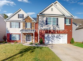 3420 Gardenside Dr, Loganville, GA 30052