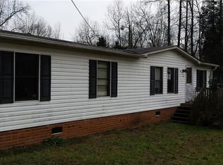 110 Avenue L, Lexington, NC 27292