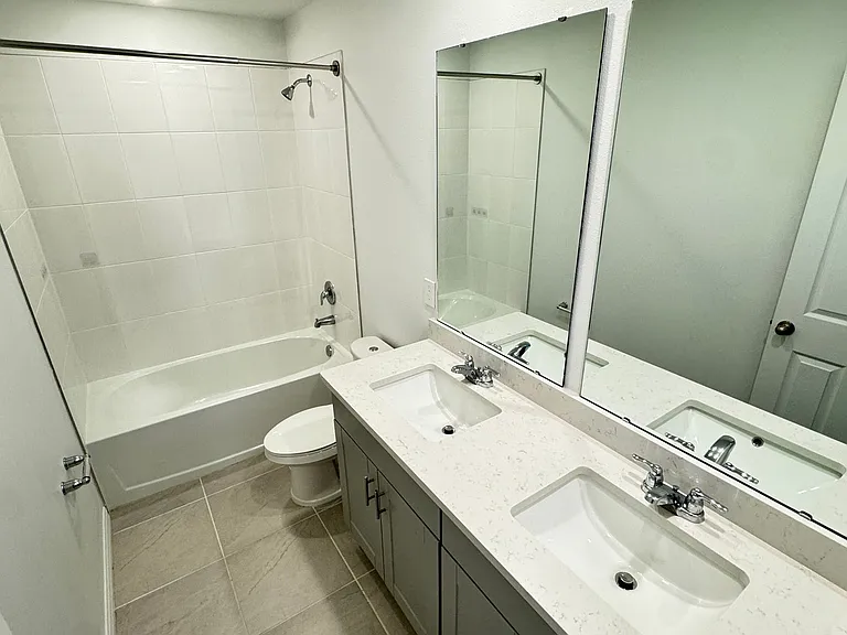 2401 White Tail St — Photo 29