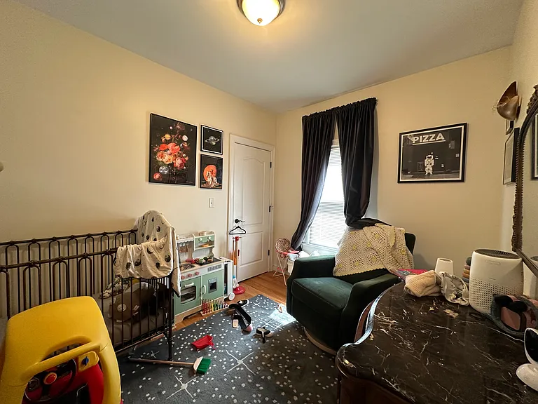 5 Benson St — Photo 7