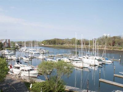 43 Harbor Dr #300, Stamford, CT, 06903