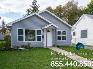 635 School Ave, Oshkosh, WI 54901