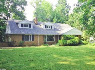 27975 Belgrave Rd, Pepper Pike, OH 44124