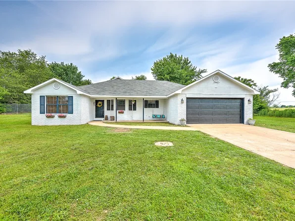 1272 E State Highway 264, Springdale, AR 72764