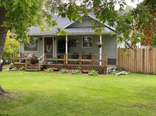 230 Jackson St NW, McIntosh, MN 56556