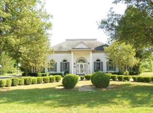 1565 Kathy Marie Ct, Xenia, OH 45385