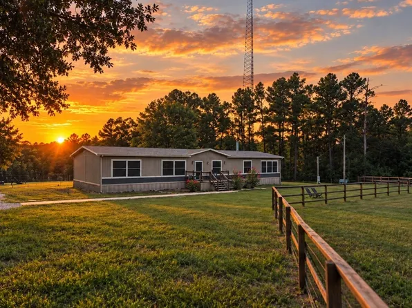 5789 Fm 811, Centerville, TX 75833