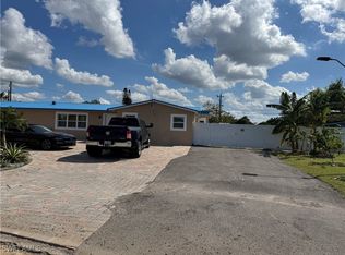 204 Stewart Ln, Lehigh Acres, FL 33936