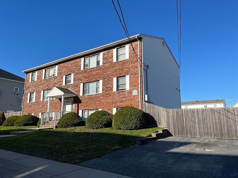 2nd image of 188 Palmer St APT F