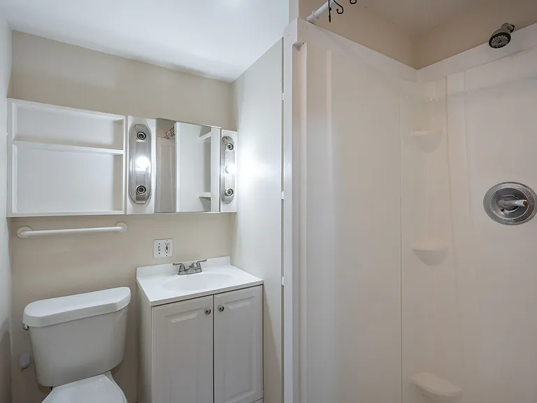 25 Desoto Pl — Photo 31