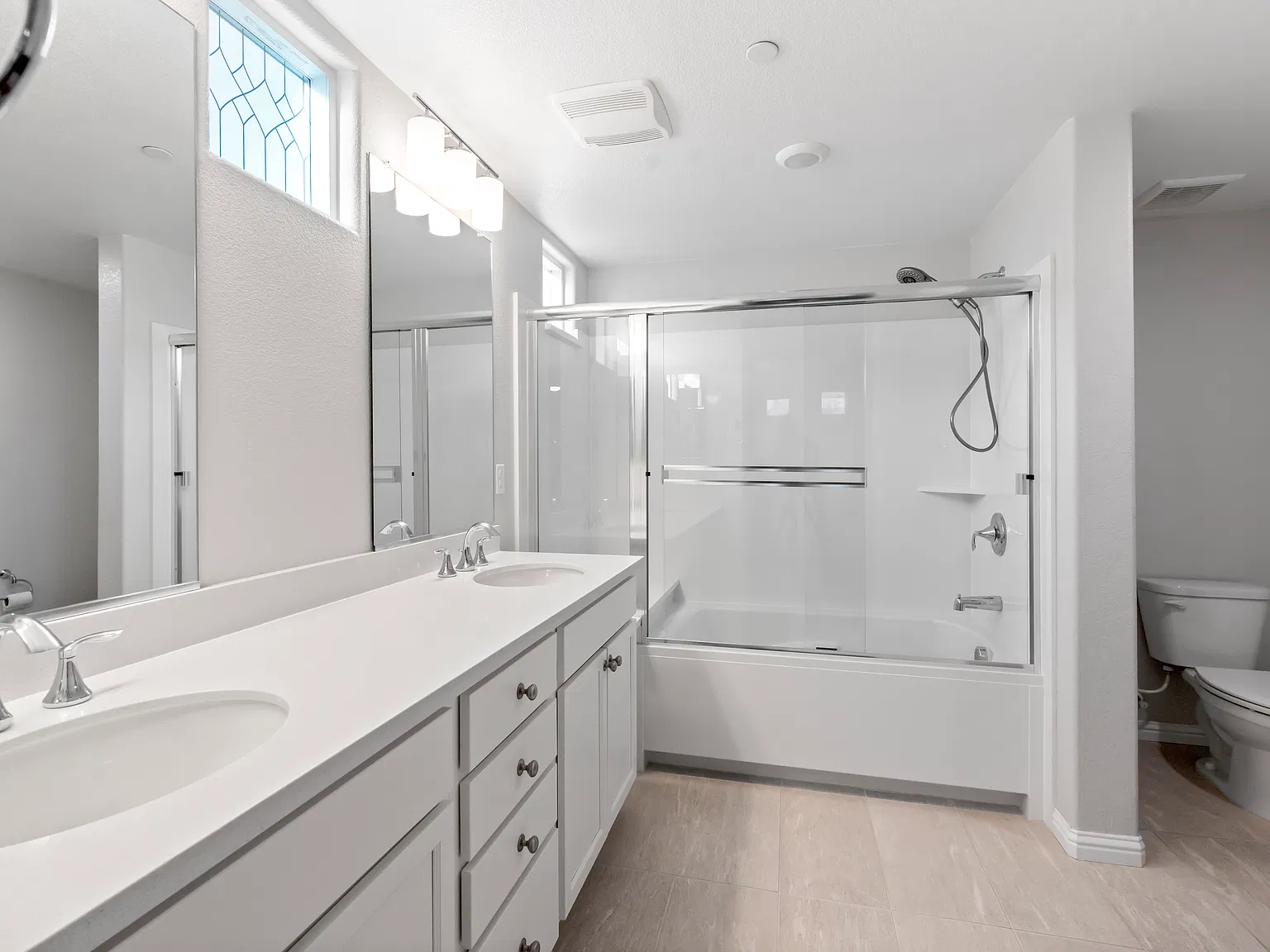 2 bed, 2.0 bath, 1206 sqft, $3,500 — Photo 4