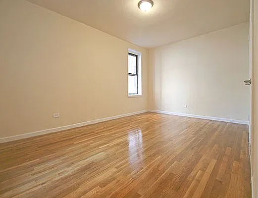 Rented by SW Queens Mezzanine | media 20