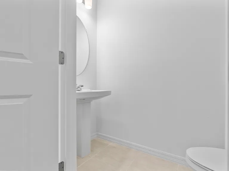 2130 Hallier Cv — Photo 15