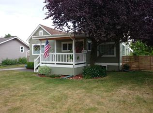 9056 30th Ave SW, Seattle, WA 98126