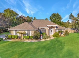 8073 Bay View Dr, Foley, AL 36535