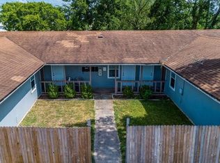 410 Old Thorndale Rd #E, Taylor, TX 76574