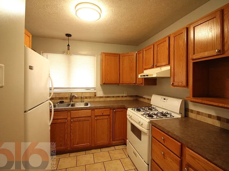 34 National Ave SW — Photo 8