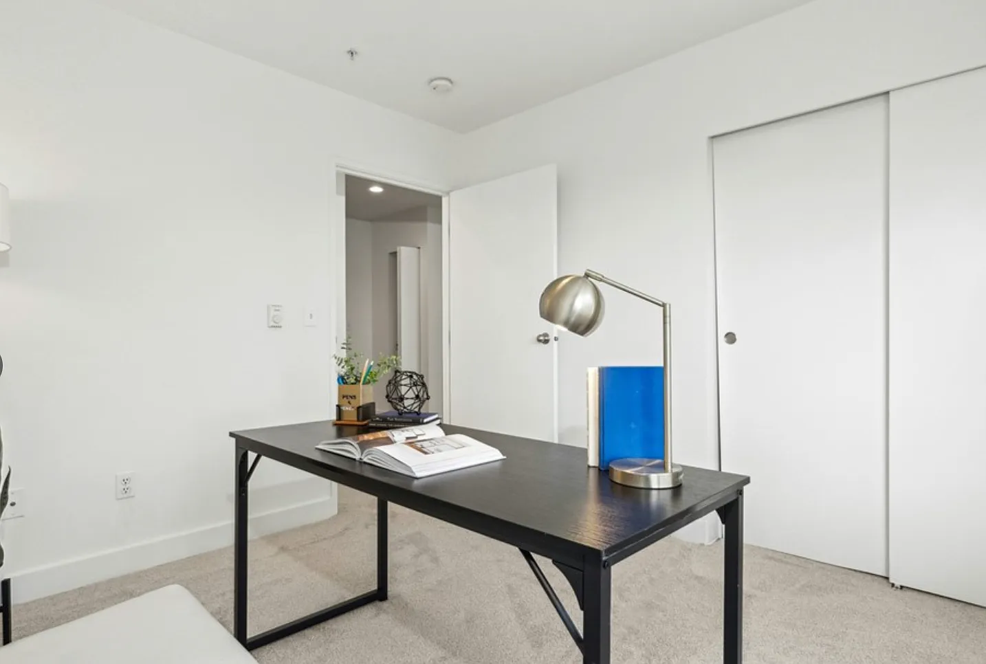 2 bed, 789 sqft, $2,575 — Photo 4