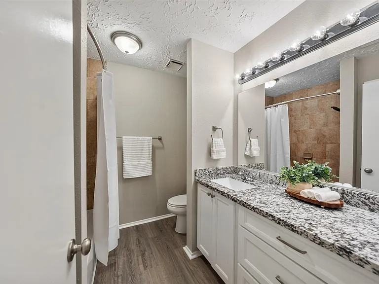 21018 Verdecove Ln — Photo 15