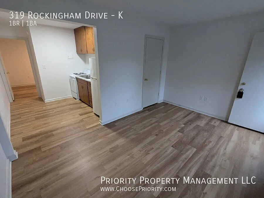 Updated 1BR and 1BA Apartment, Harrisonburg — Photo 2