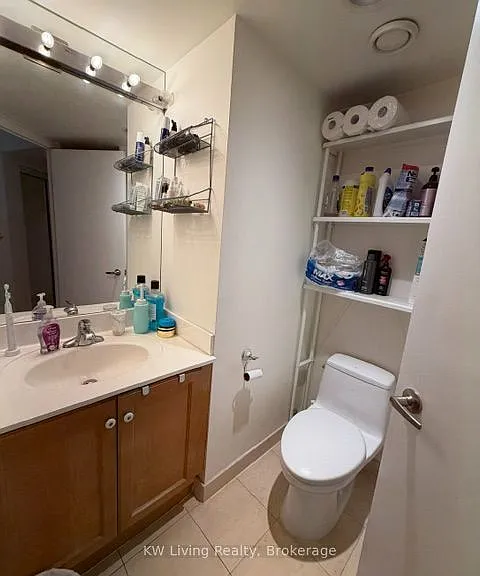 210 Victoria St #3511 — Photo 5
