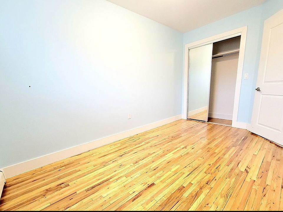 1st image of 2756 E 64th St #2